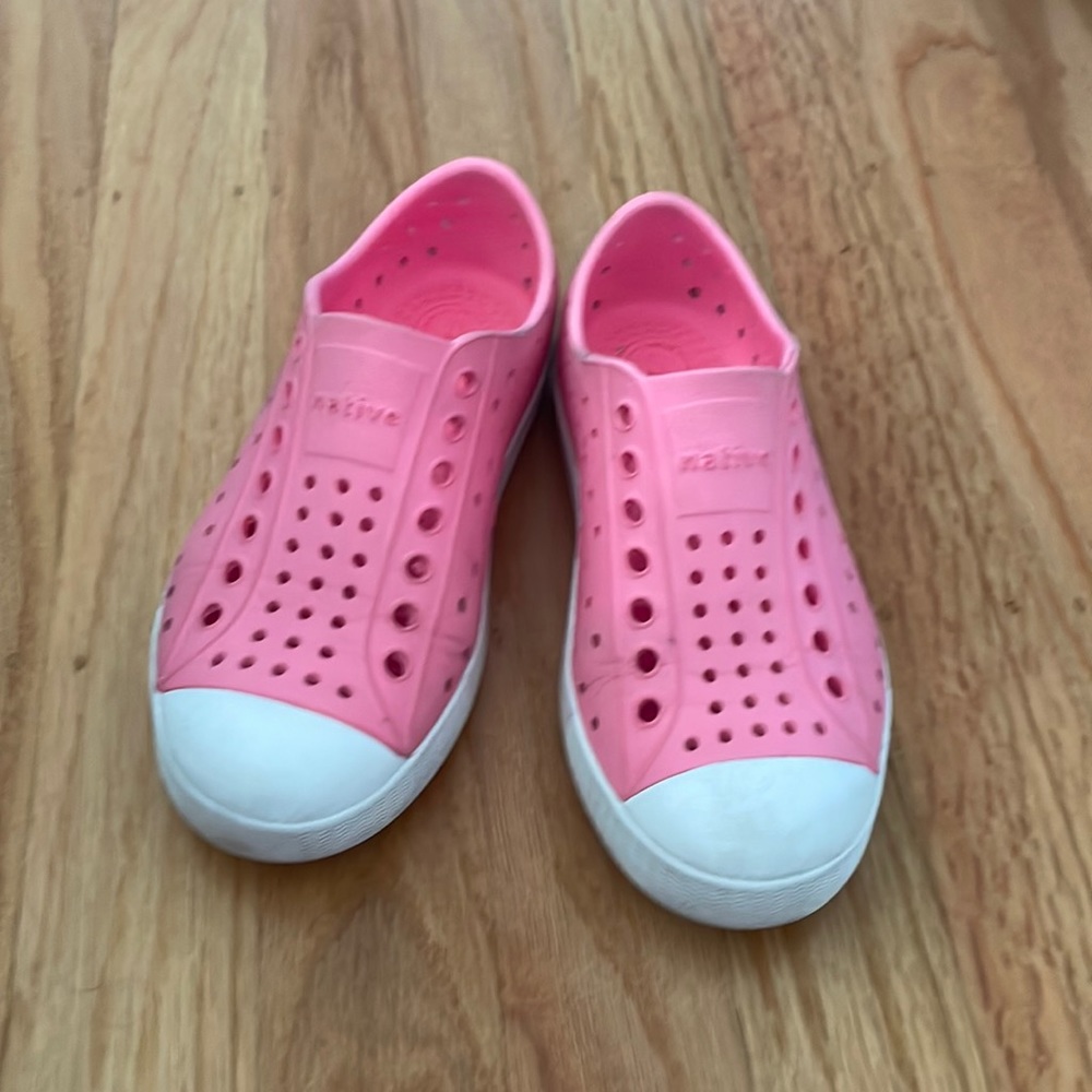 Native water/play shoes